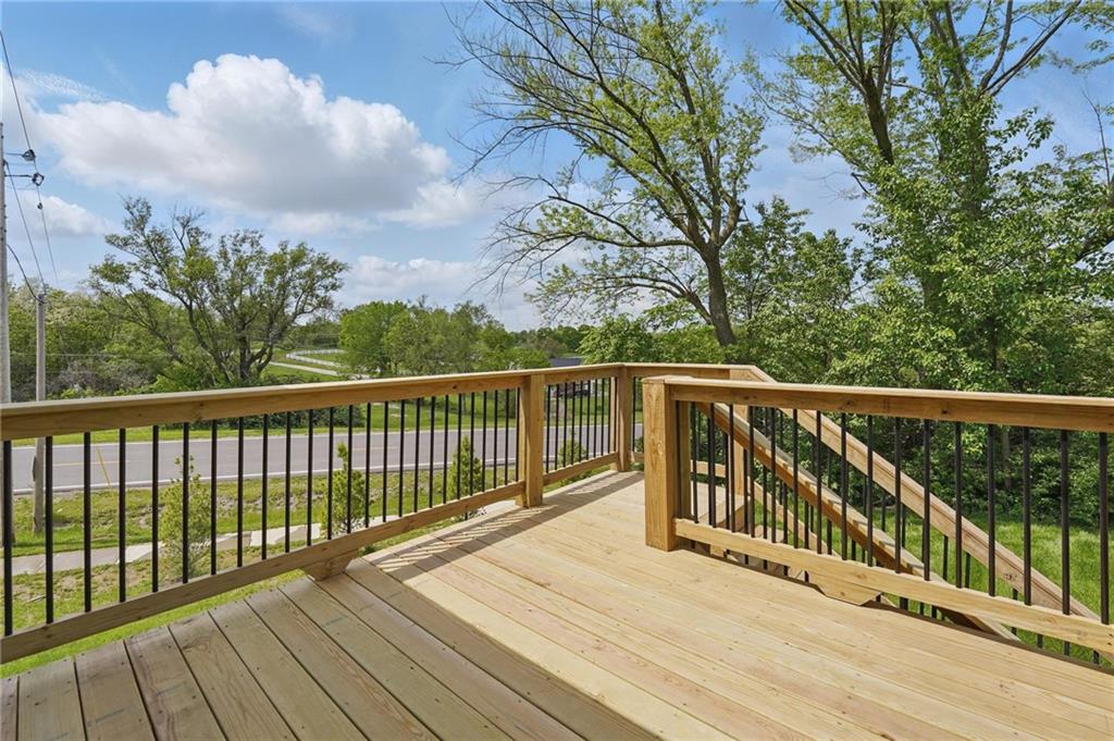 709 Solstice Circle Property Photo 35