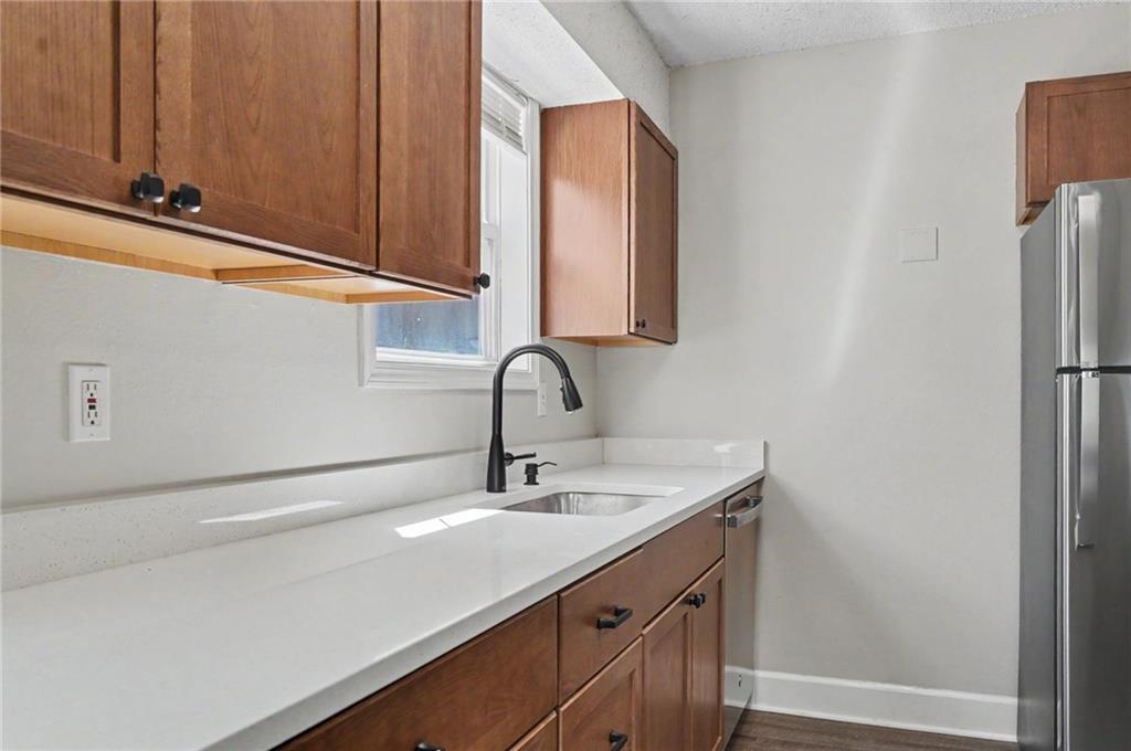 2527 Morningside Drive Property Photo 9