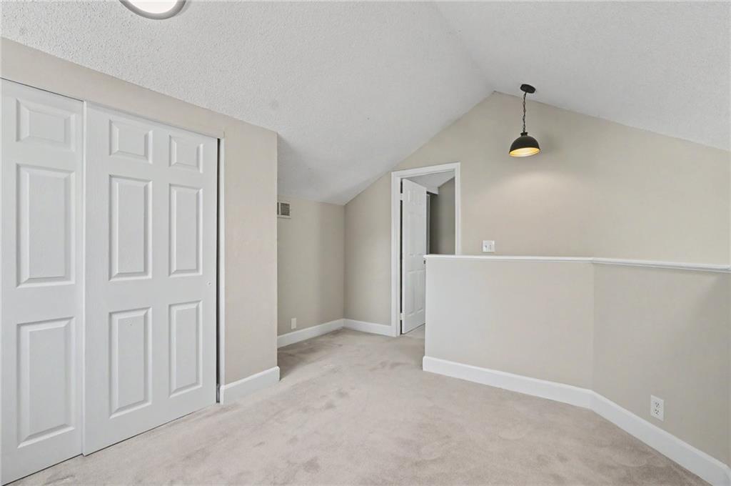 2527 Morningside Drive Property Photo 18
