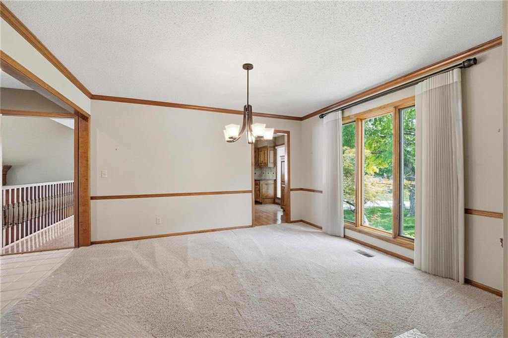 4142 Ne Hampstead Drive Property Photo 10