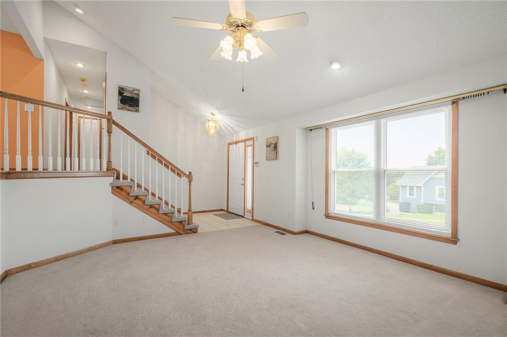 5109 Rosehill Road Property Photo 10