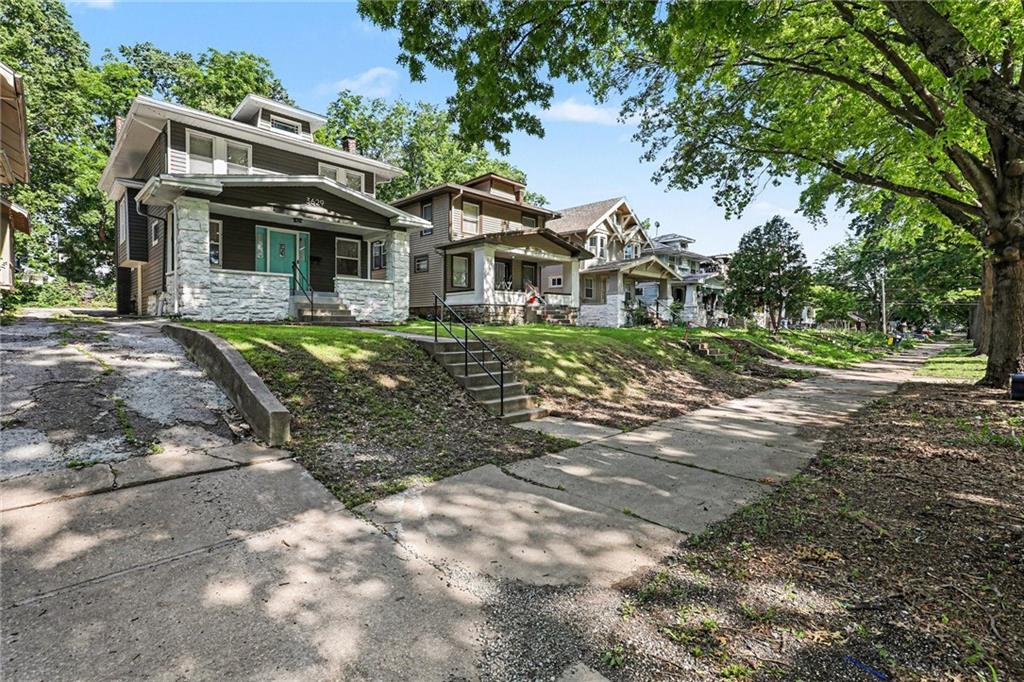 3629 Benton Boulevard Property Photo 4