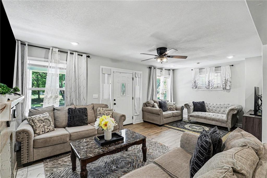 3629 Benton Boulevard Property Photo 8