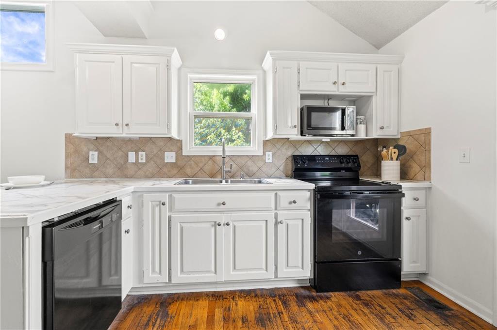 10908 N Donnelly Court Property Photo 9