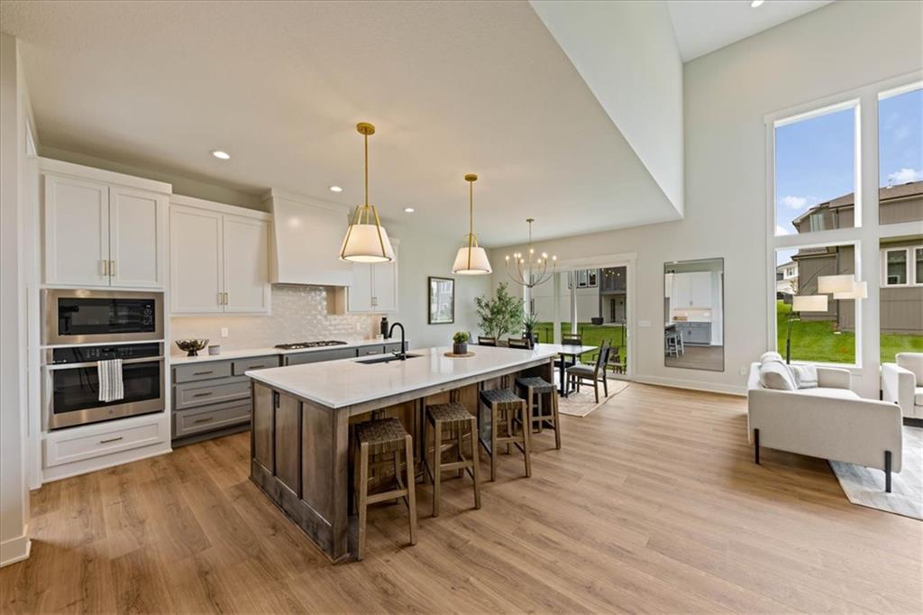 18220 Monrovia Street Property Photo 16