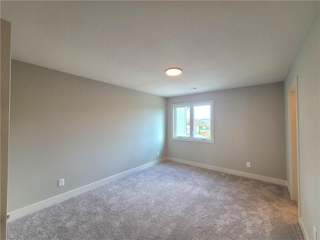 18257 Earnshaw Street Property Photo 20