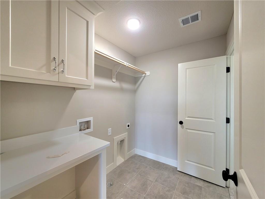 18257 Earnshaw Street Property Photo 33