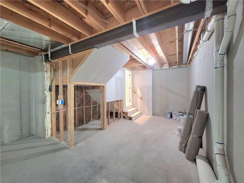 18257 Earnshaw Street Property Photo 34