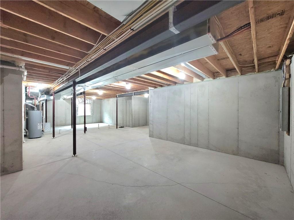 18257 Earnshaw Street Property Photo 35