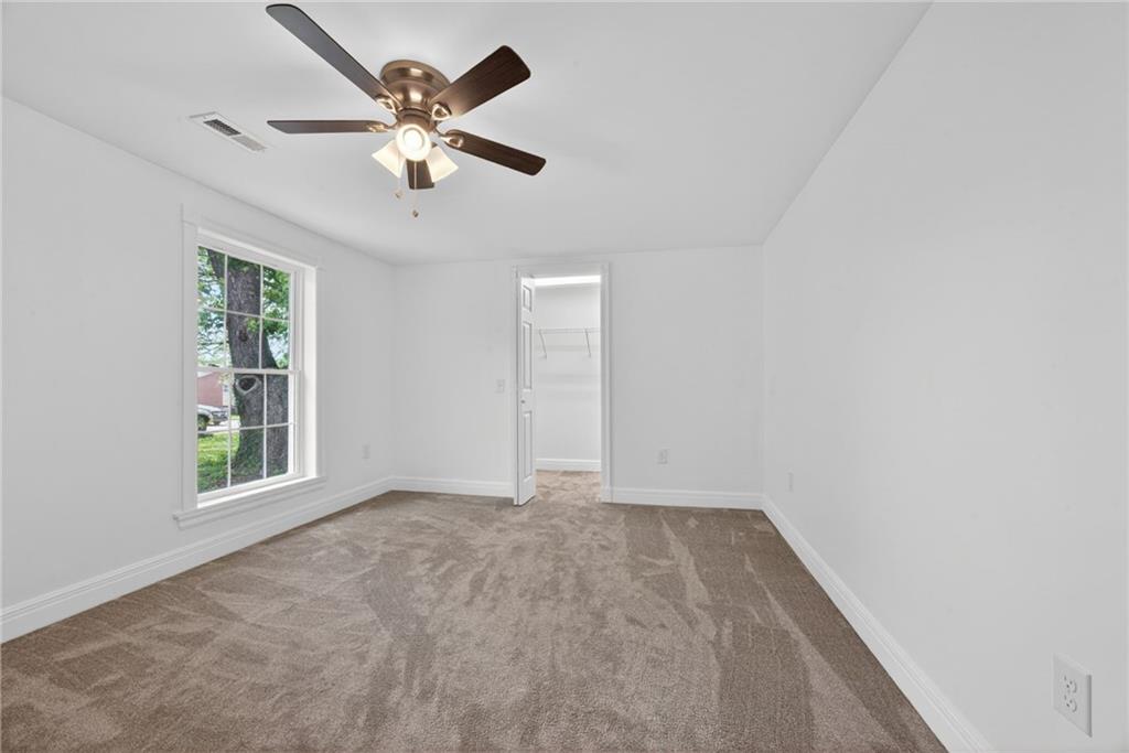 1711 E 1st Street Property Photo 14
