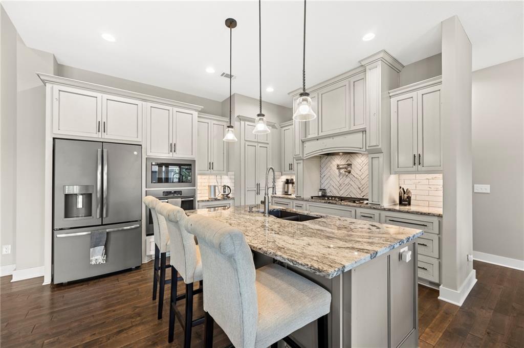 24735 W 91st Place Property Photo 15