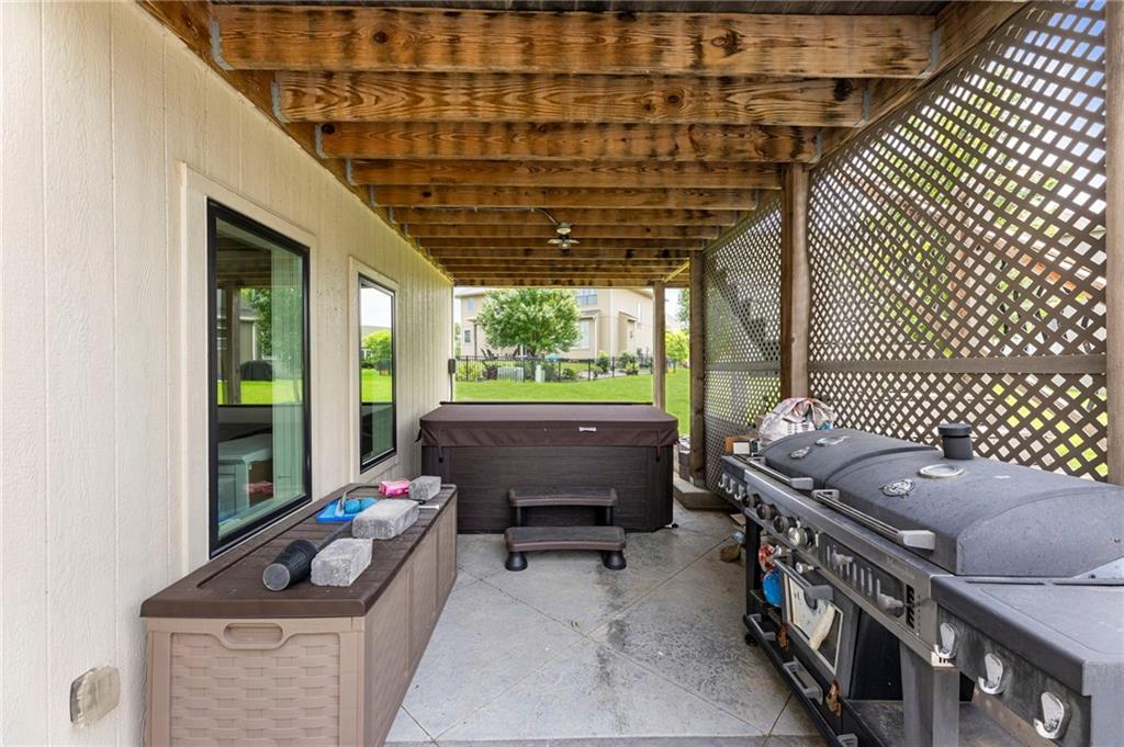 24735 W 91st Place Property Photo 43