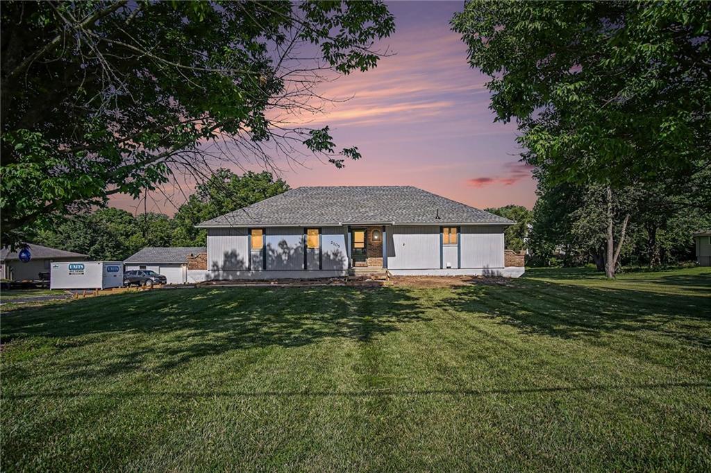 2105 Porter Road Property Photo 1