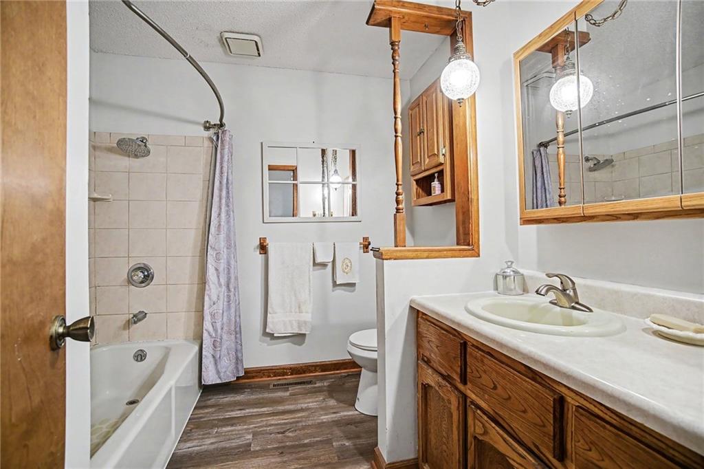 2105 Porter Road Property Photo 15
