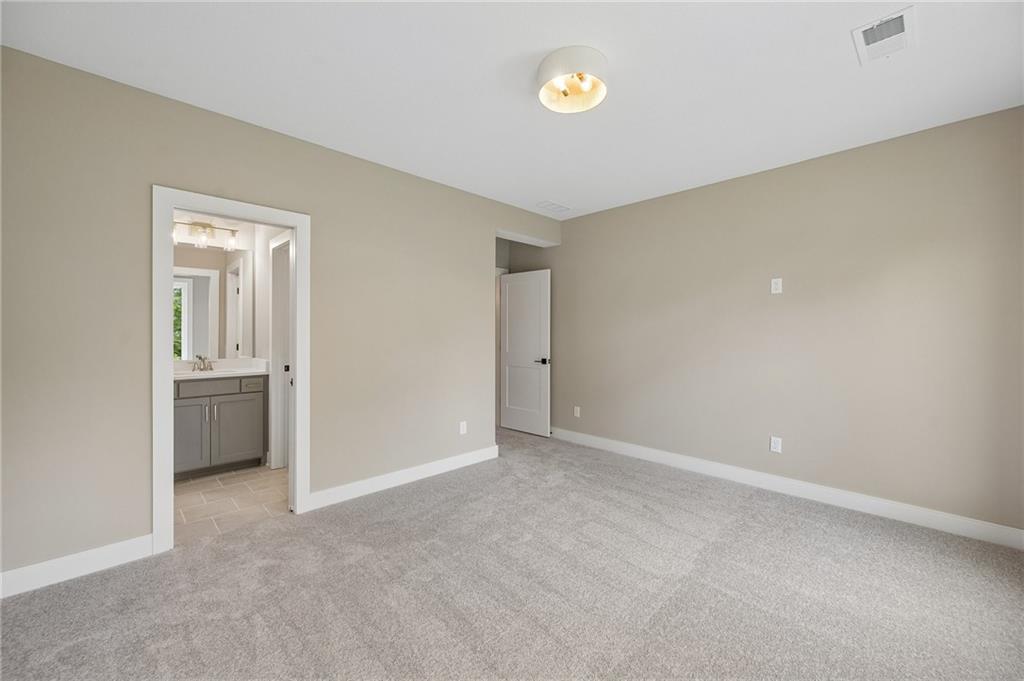 2717 Ne 91st Place Property Photo 34