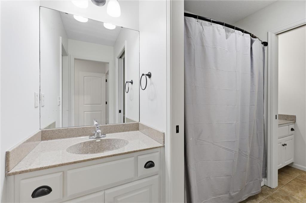 9428 W 157th Place Property Photo 42