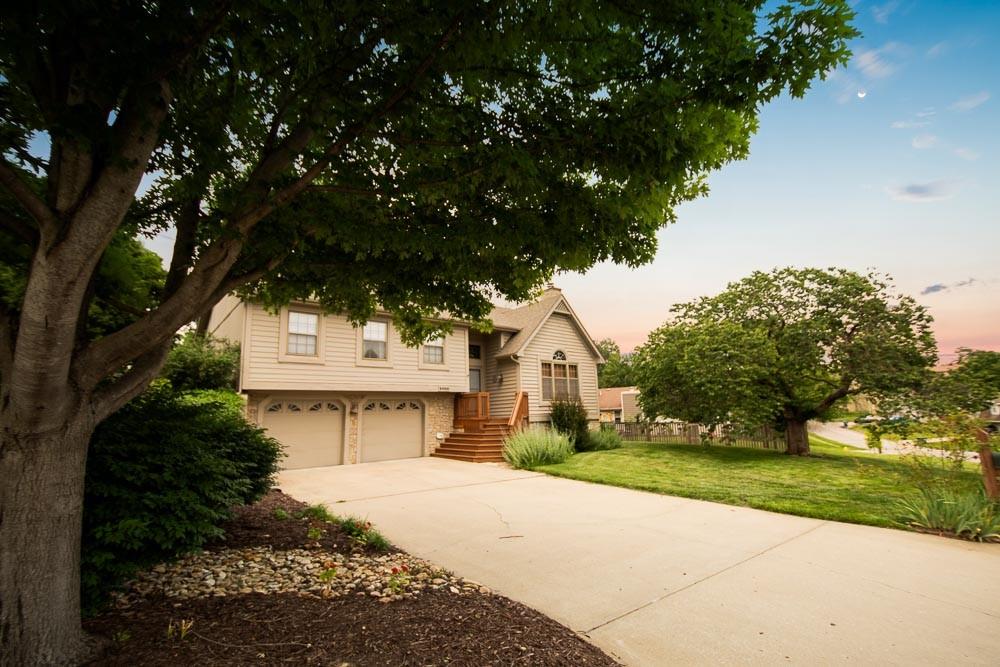 3000 University Drive Property Photo 42