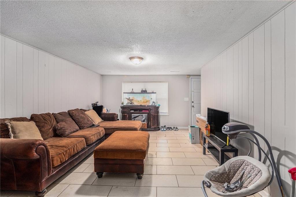 2508 Nw 6th Street Property Photo 5