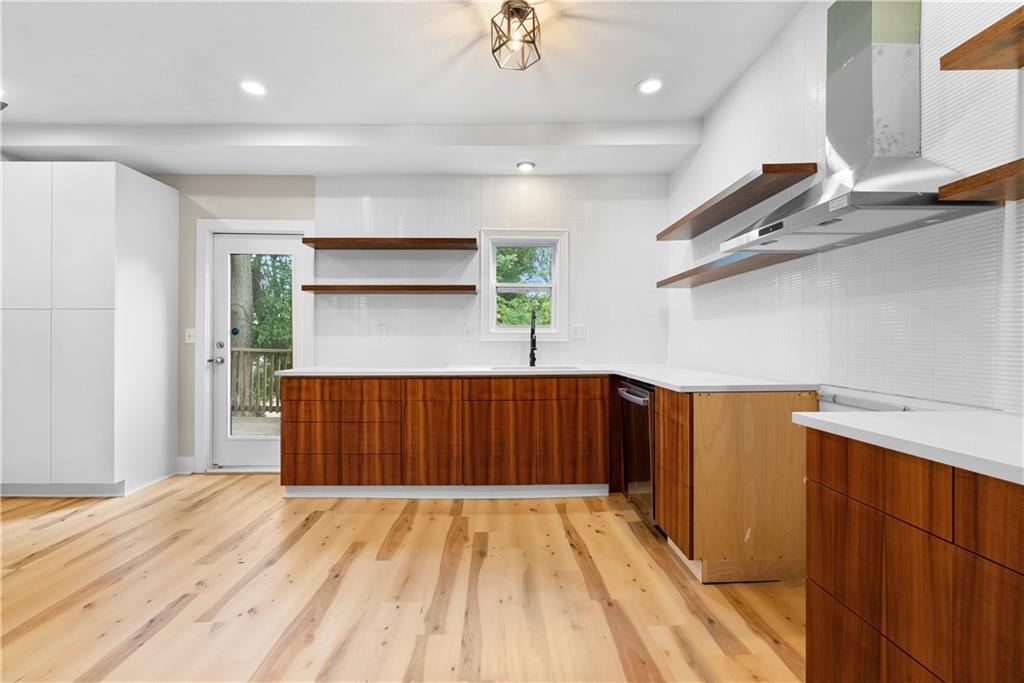 505 Garfield Avenue Property Photo 18