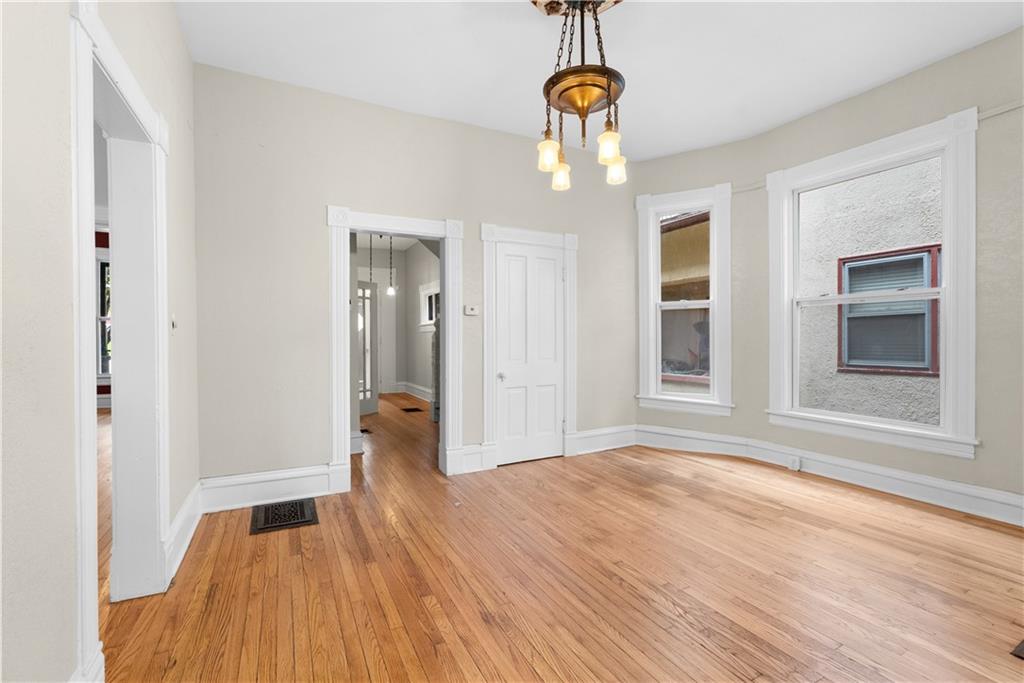 505 Garfield Avenue Property Photo 19