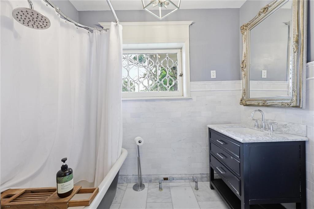 444 Gladstone Boulevard Property Photo 37
