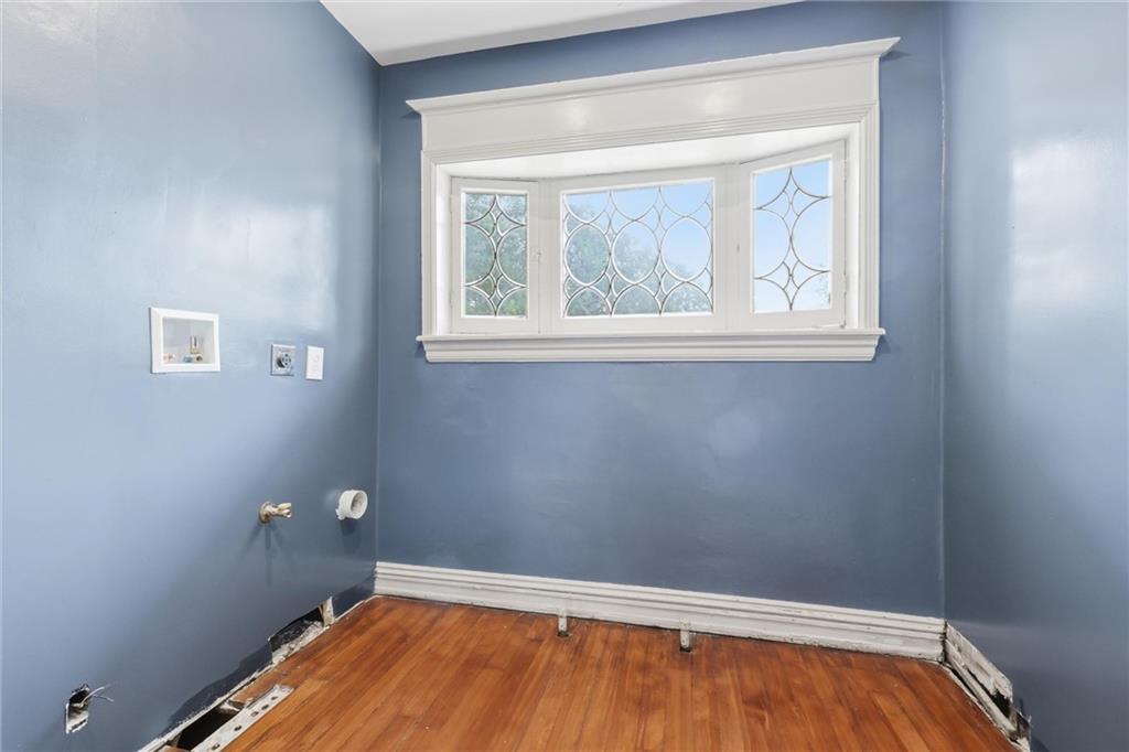 444 Gladstone Boulevard Property Photo 40
