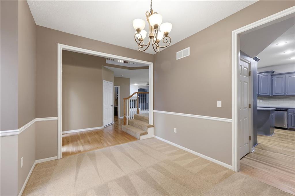361 W Westhoff Place Property Photo 4
