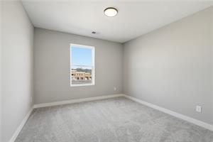 15552 E 47th Terrace Property Photo 16