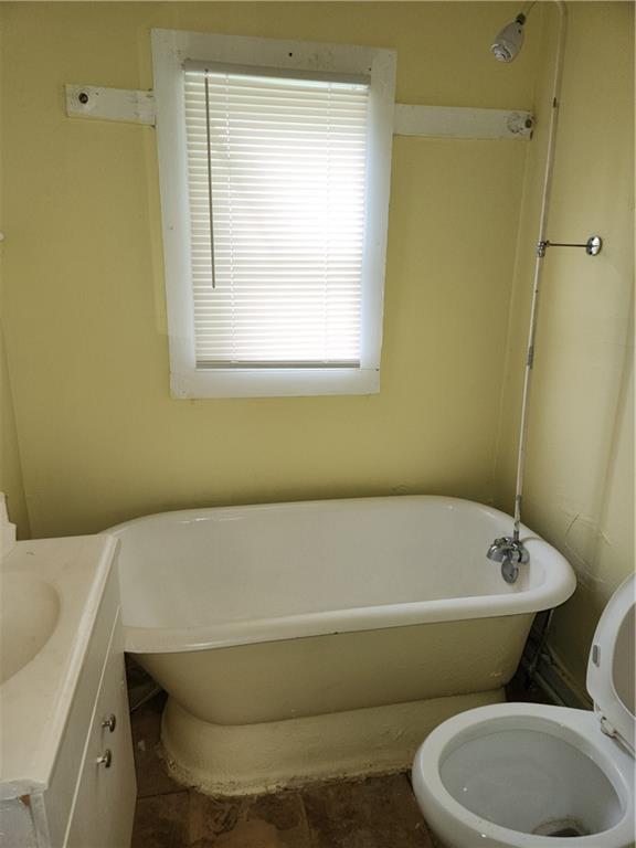 3908 Jackson Avenue Property Photo 8