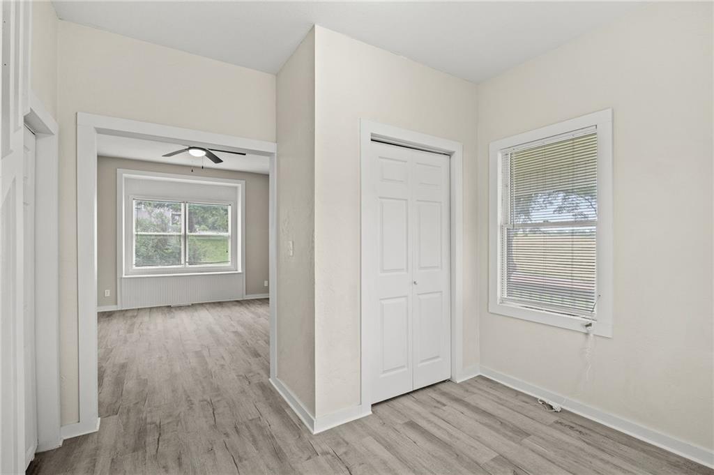 807 Se Grand Dd Highway Property Photo 14