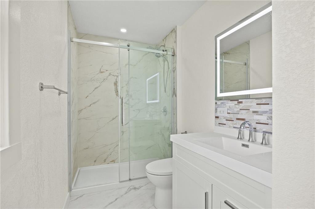 807 Se Grand Dd Highway Property Photo 17