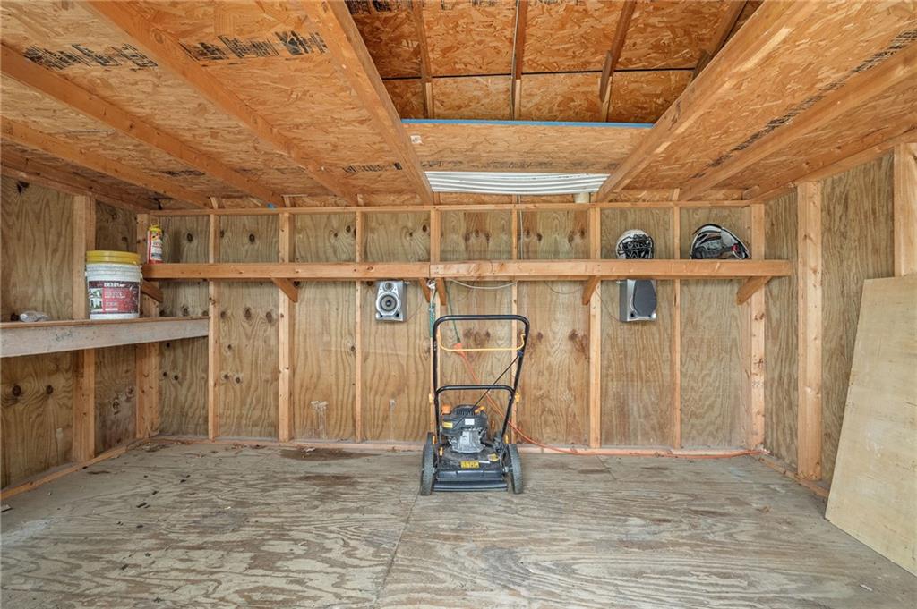 807 Se Grand Dd Highway Property Photo 26