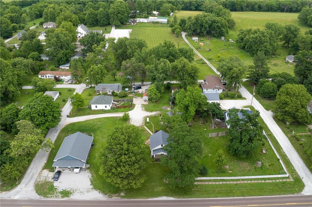 807 Se Grand Dd Highway Property Photo 27