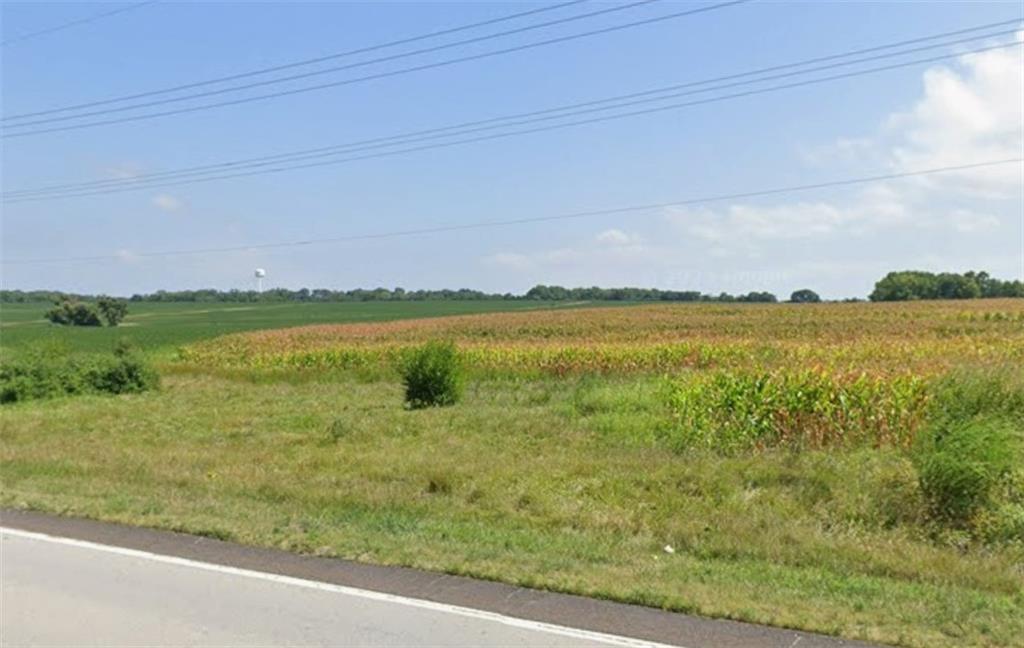 X 56 Highway Property Photo 4