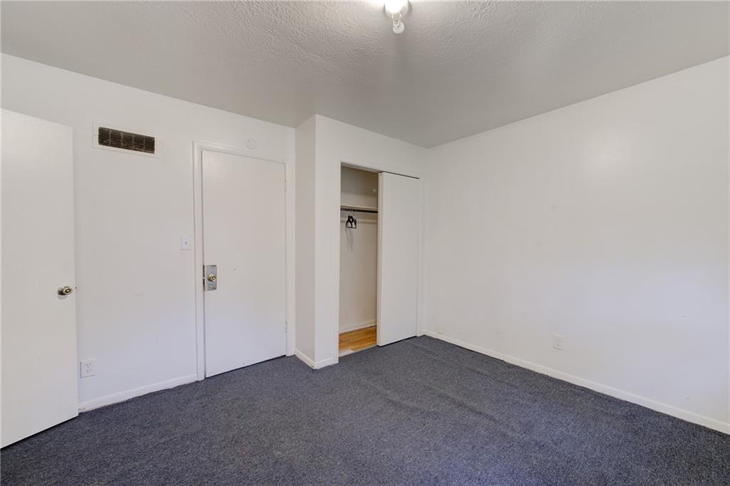 1836 E 78th Street Property Photo 10