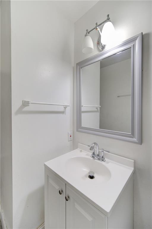 1836 E 78th Street Property Photo 14