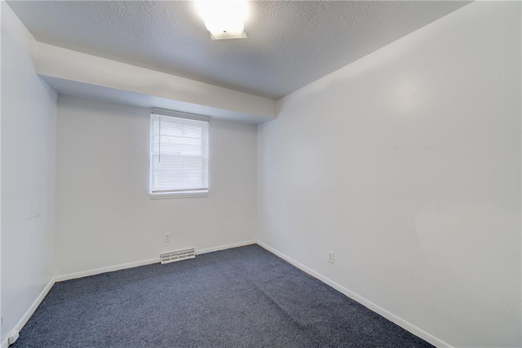 1836 E 78th Street Property Photo 15