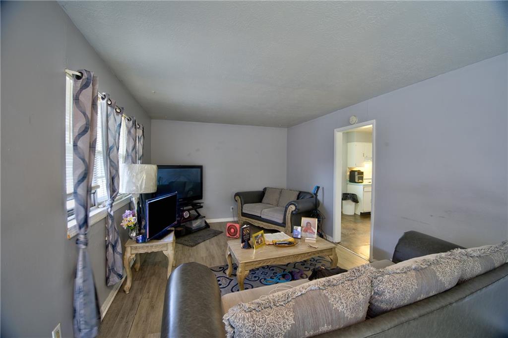 1836 E 78th Street Property Photo 24