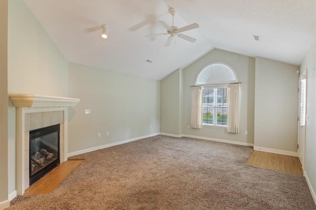 7213 Meadow View Street Property Photo 4