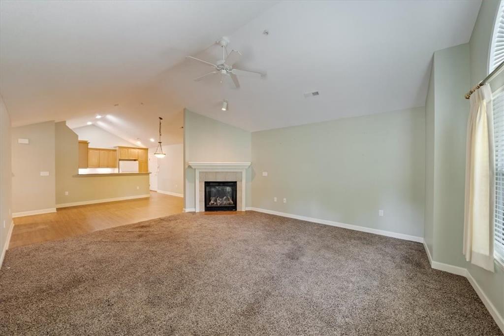 7213 Meadow View Street Property Photo 5