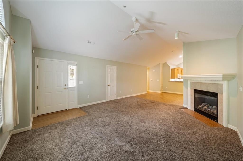 7213 Meadow View Street Property Photo 6