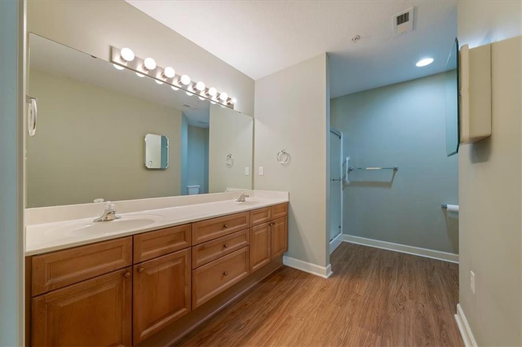7213 Meadow View Street Property Photo 14