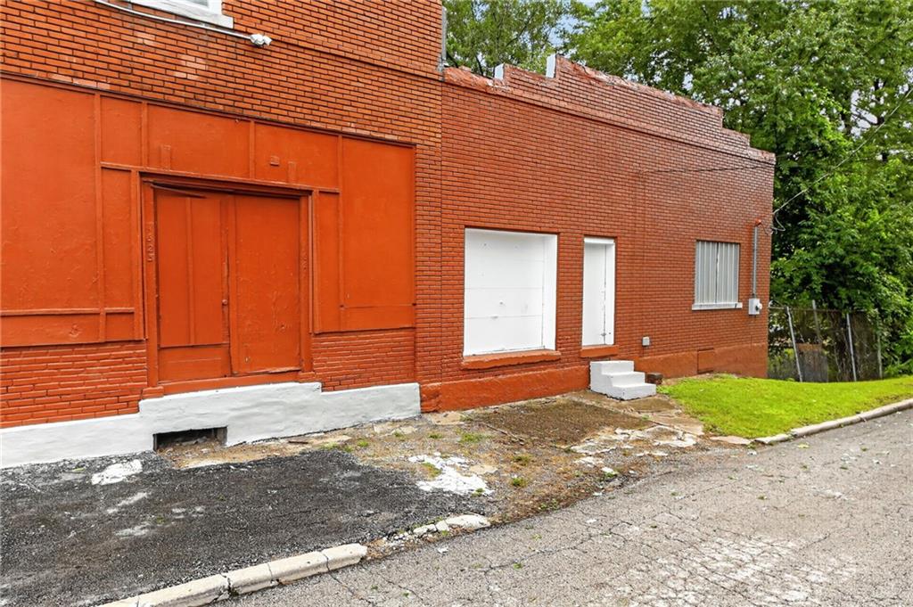 1621 N 25th Street Property Photo 45