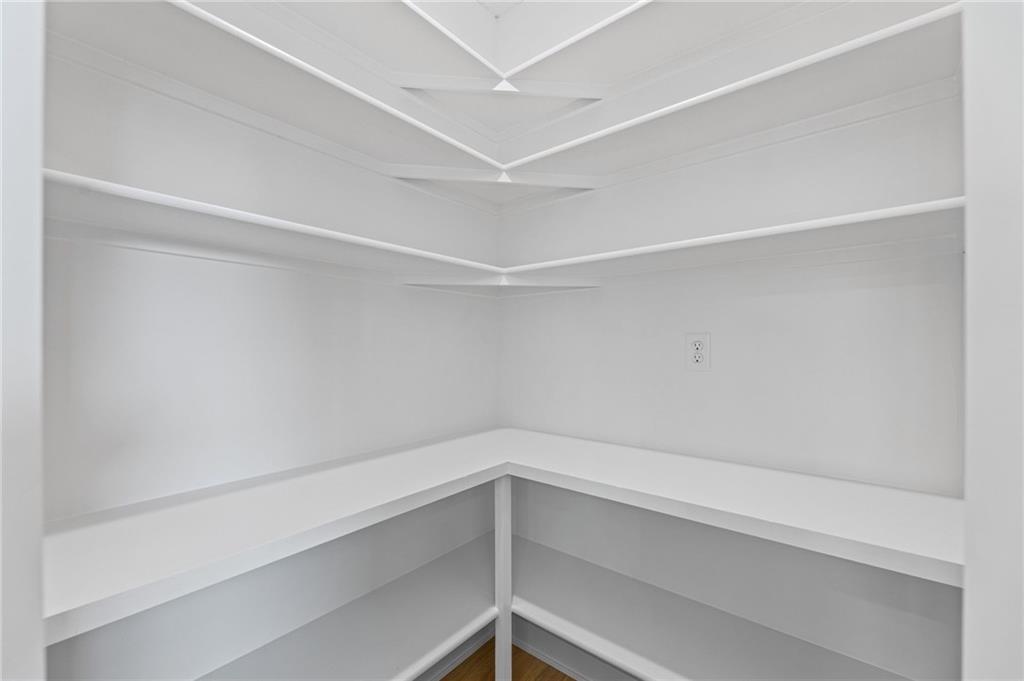 20755 Emerald Street Property Photo 14