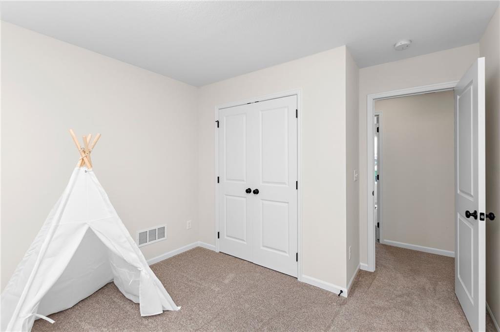 20755 Emerald Street Property Photo 29