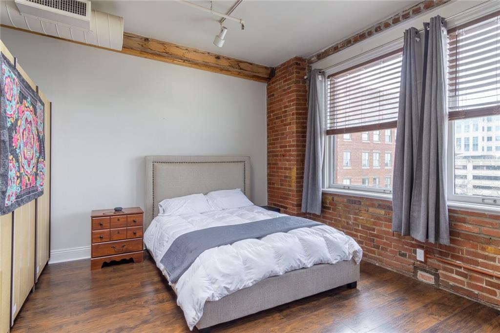 700 Broadway Boulevard Property Photo 7