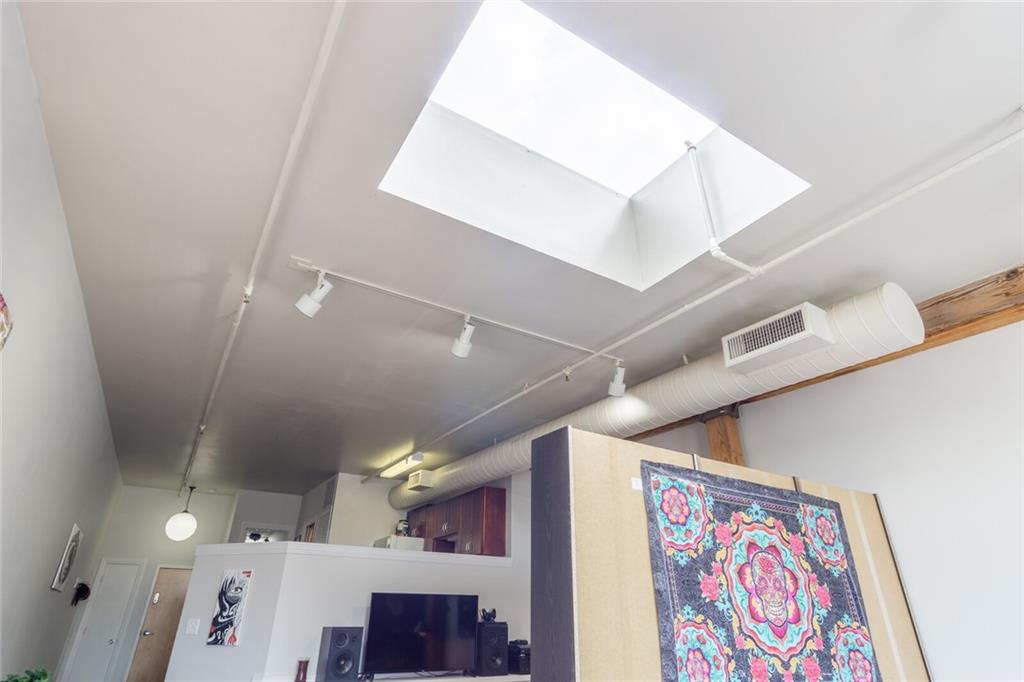 700 Broadway Boulevard Property Photo 13