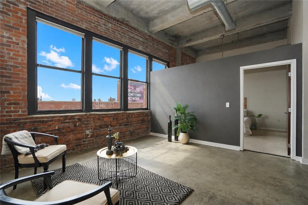 1535 Walnut Street Property Photo 1