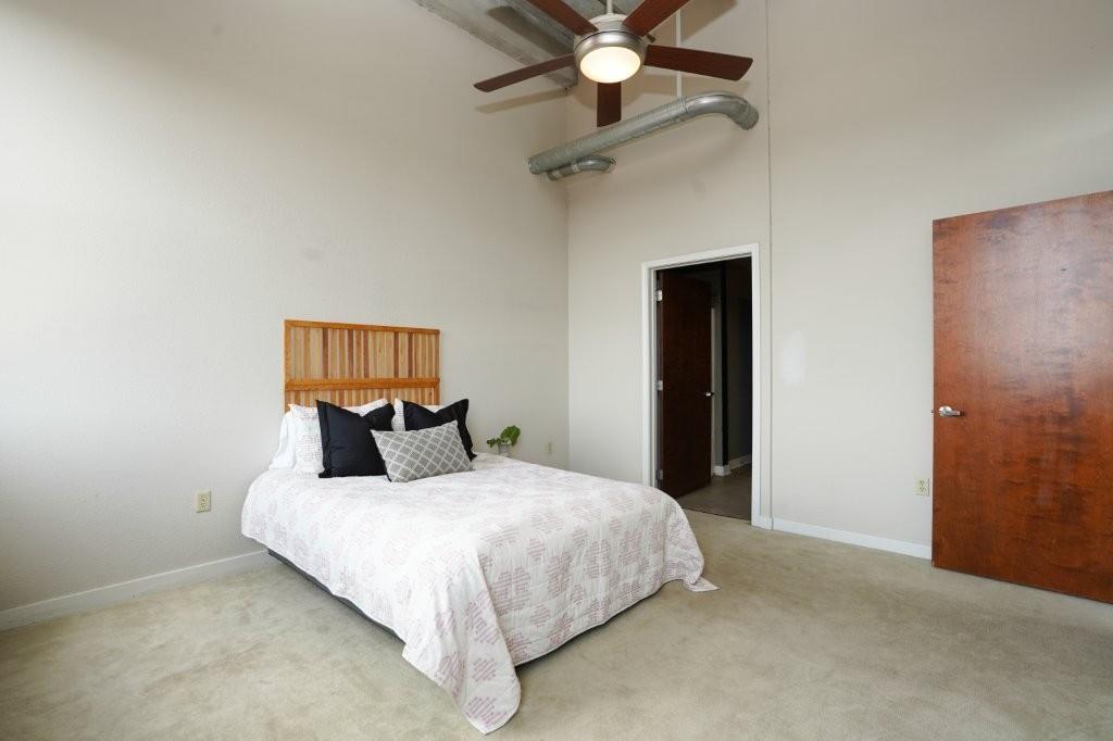 1535 Walnut Street Property Photo 9