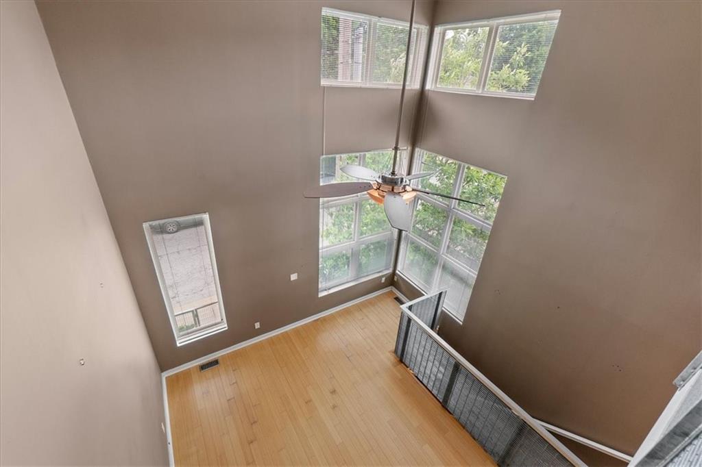 3983 Pennsylvania Avenue Property Photo 3